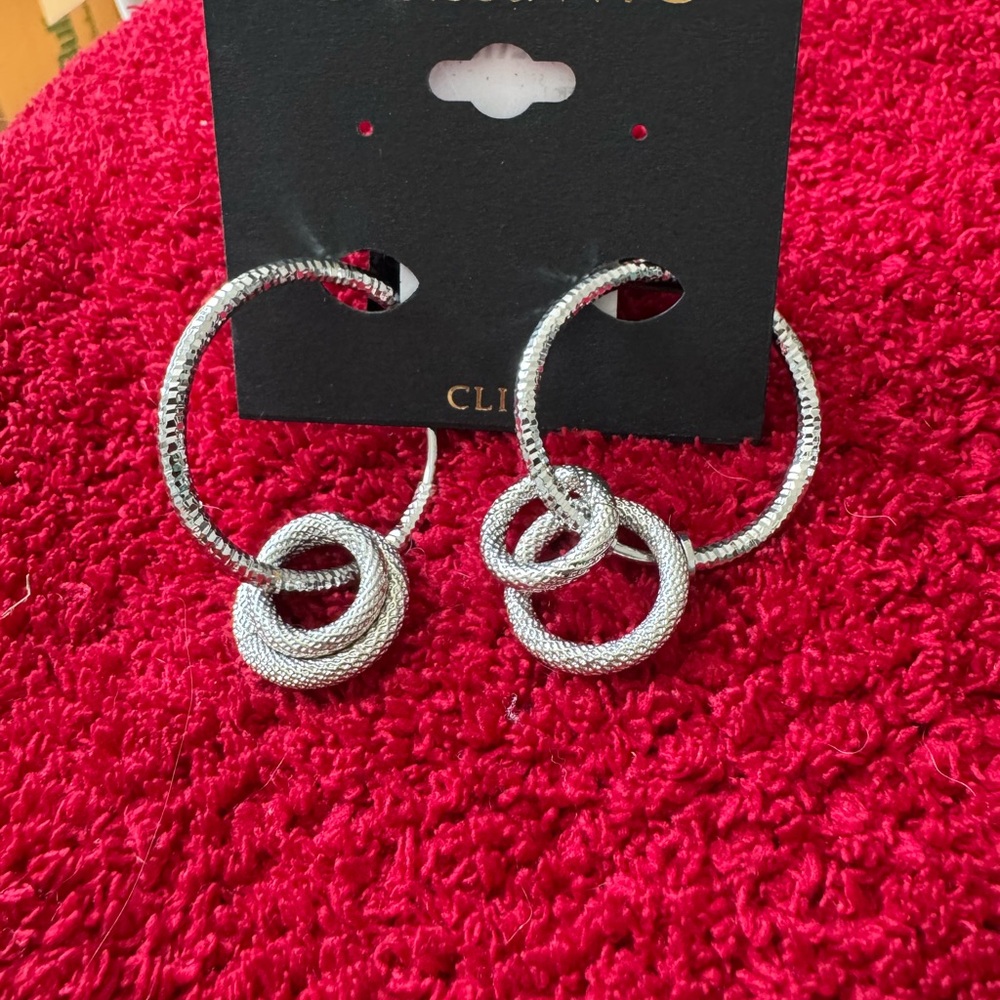 Twisted Silver Hoop Earrings Clip